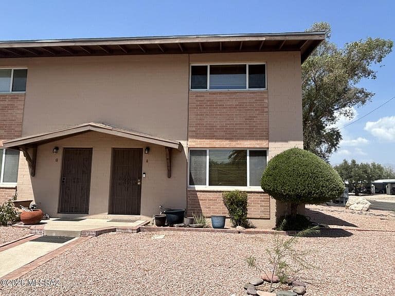 905 N Venice Ave APT A photo 2
