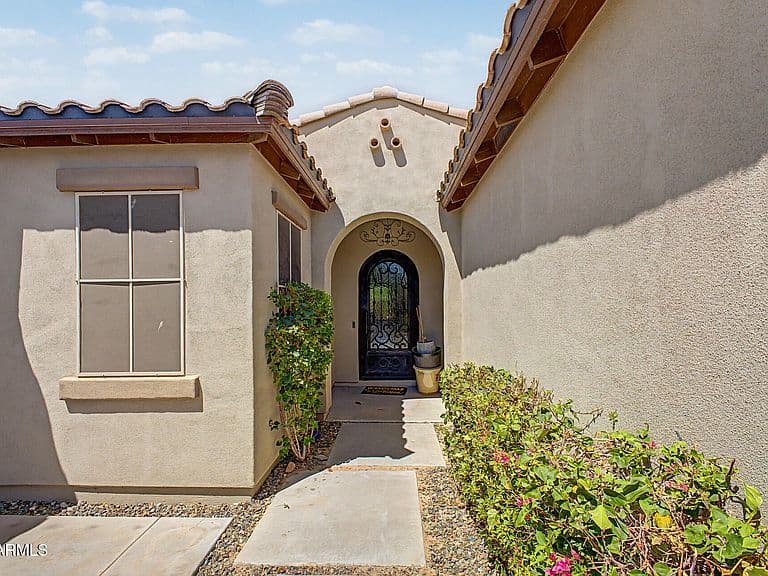 19210 W DENTON Street photo 4