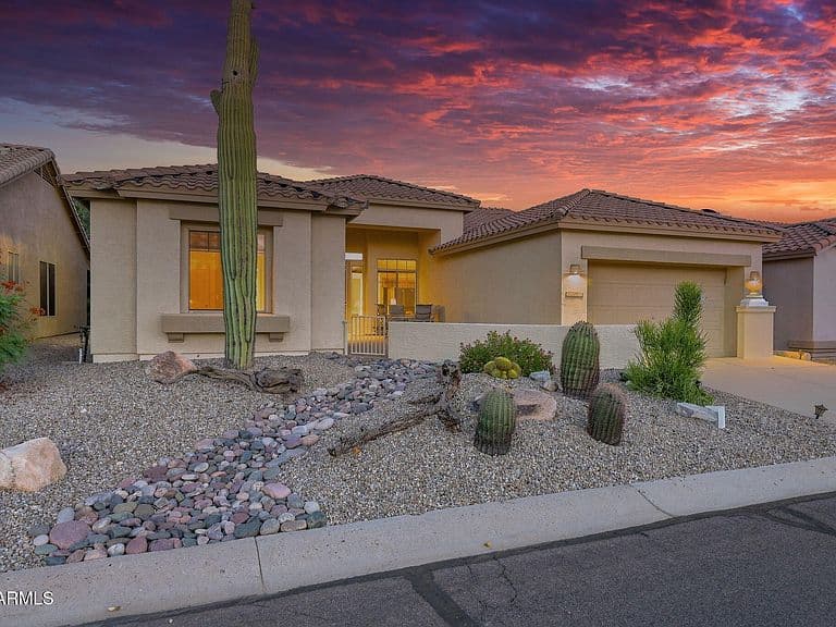 5291 S Emerald Desert Drive photo 1