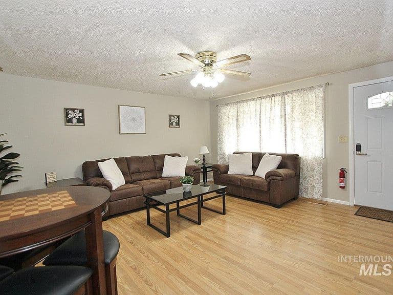 115 N Rowena St photo 4