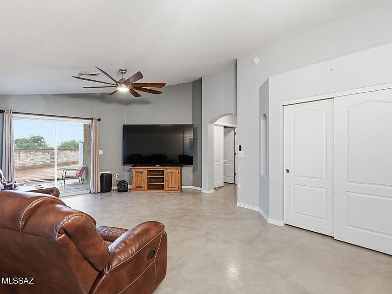 7926 W Moonfire Ct photo 3