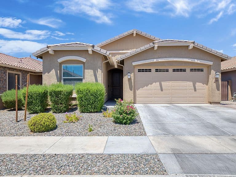 2208 W DUNBAR Drive photo 1