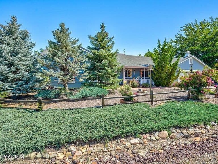 9380 E Towago Dr photo 1
