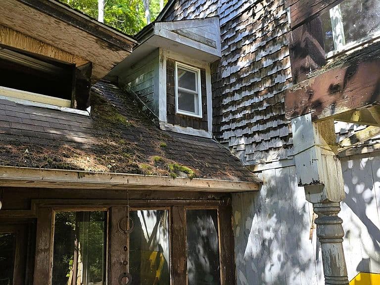 1107 Broad Brook Road photo 4