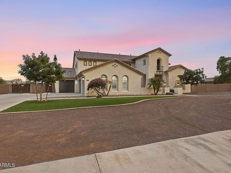 14139 W CHRISTY Drive photo 1