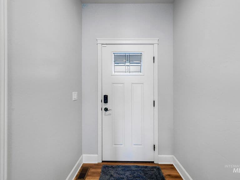 1210 Cole St photo 3