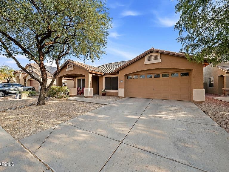 4729 W Caldwell Street photo 2