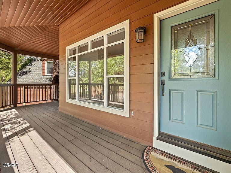 2232 Forest Park Dr photo 3