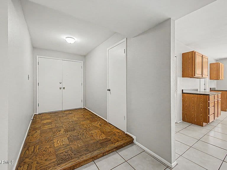 3401 E DAHLIA Drive photo 5