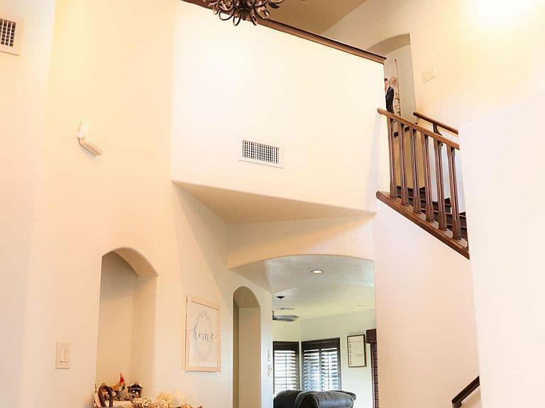 2622 S 46th Dr photo 3