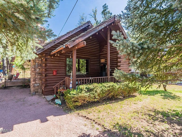 8397 W Turkey Run Drive photo 1