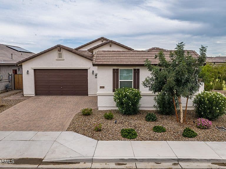 13154 W Buckskin Trail photo 3