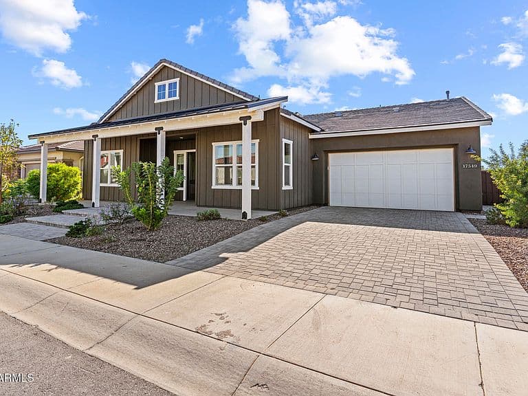 17549 W GUTHRIE Street photo 3