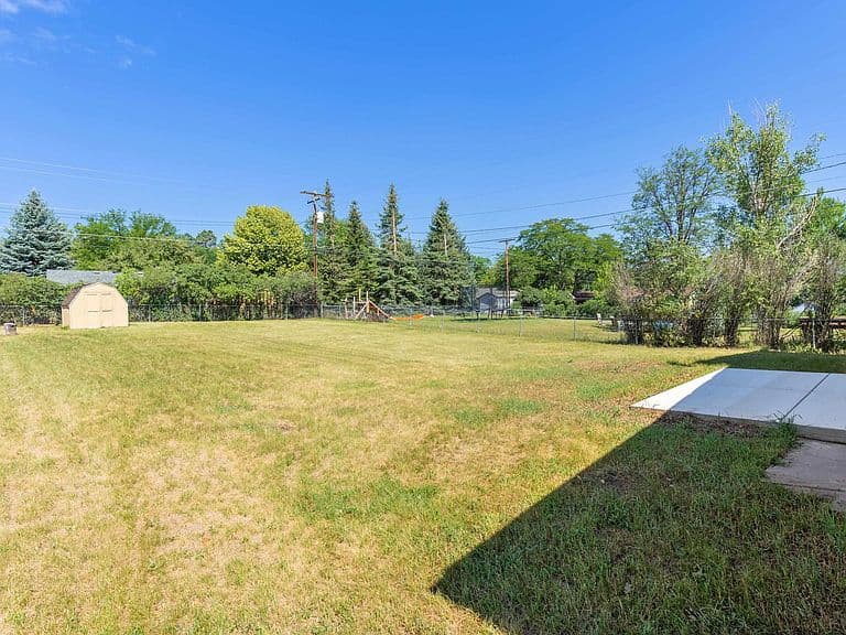 121 Pinedale Dr photo 5
