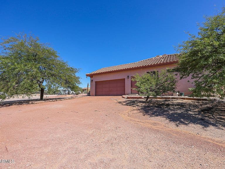 21139 W CARAVAGGIO Lane photo 5