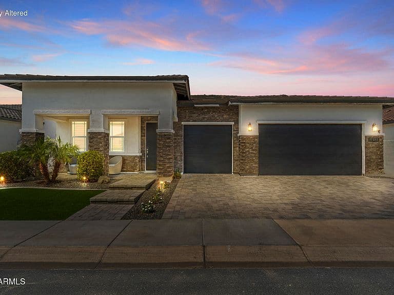 17232 W MOUNTAINAIR Street photo 4