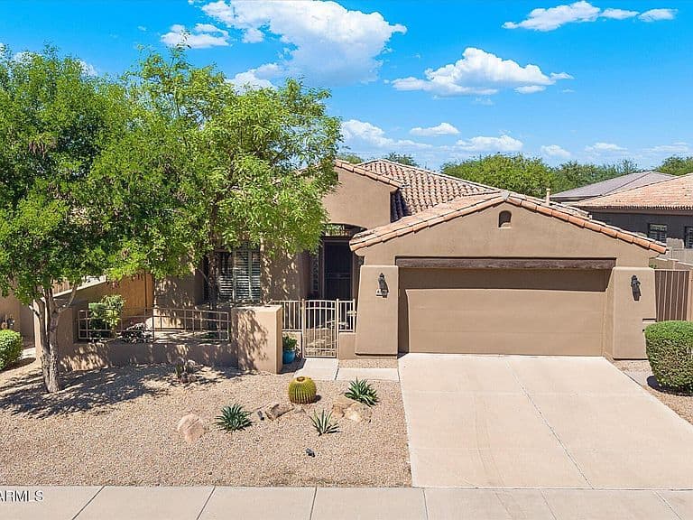 8230 E SIERRA PINTA Drive photo 1