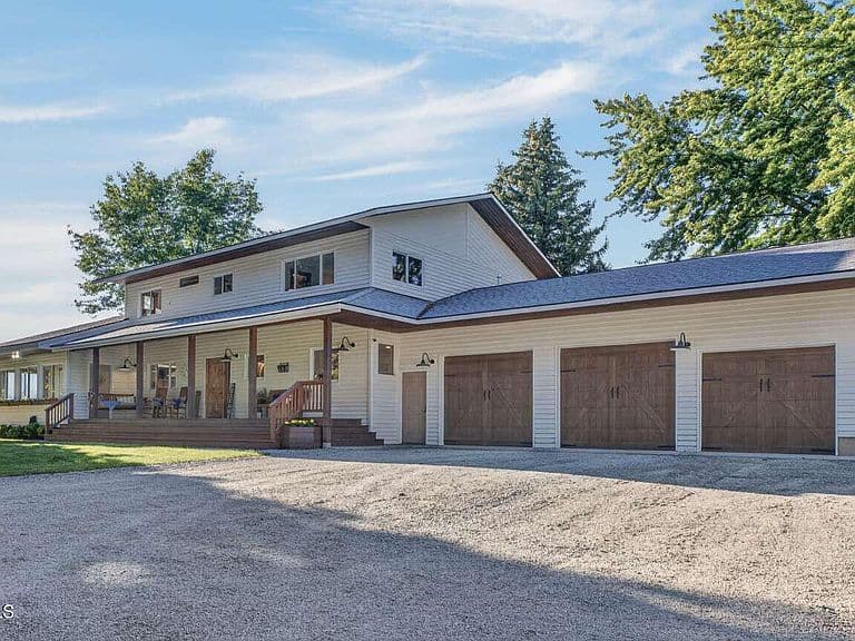 1162 Hickey Rd photo 5