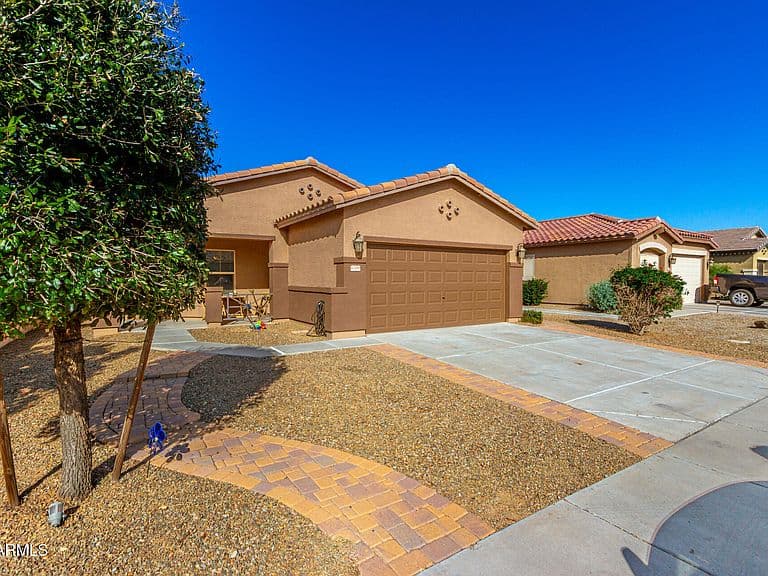 41490 N Cherry St photo 5