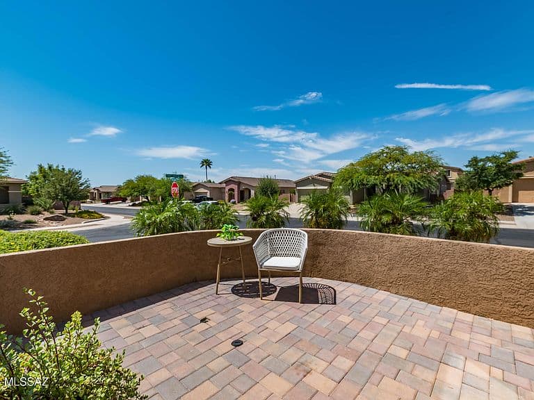 1544 W Soft Breeze Ct photo 2
