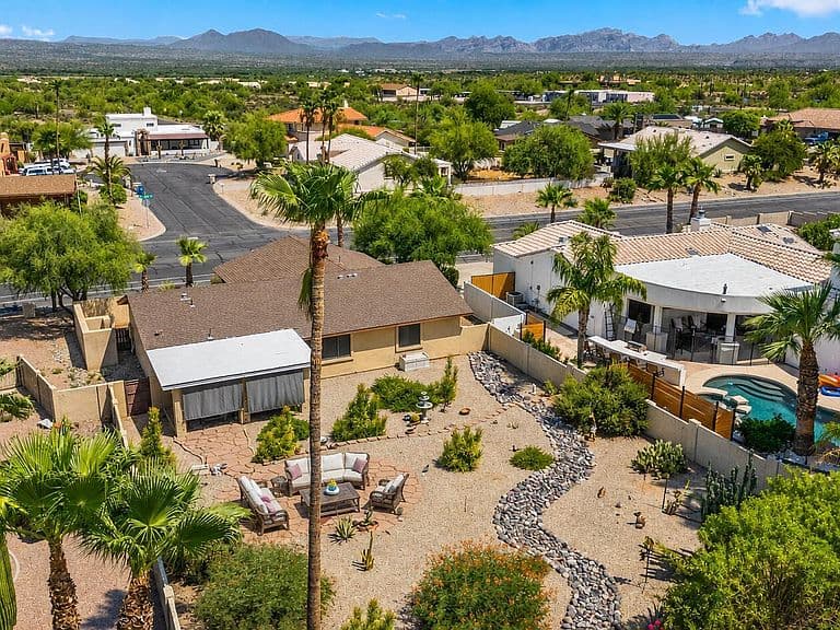 15004 N EL PUEBLO Boulevard photo 3
