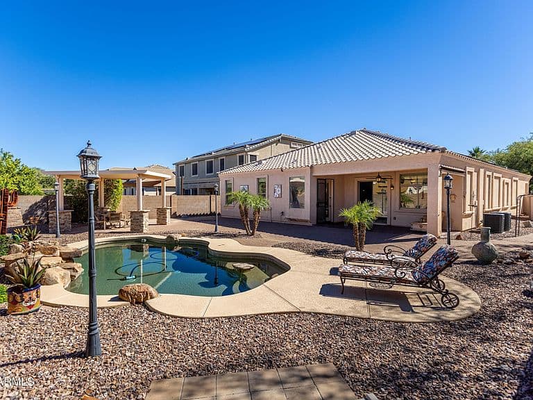5512 E DIONYSUS Drive photo 1