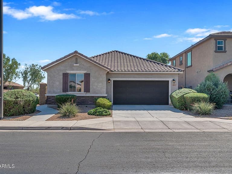 12033 W ROWEL Road photo 2