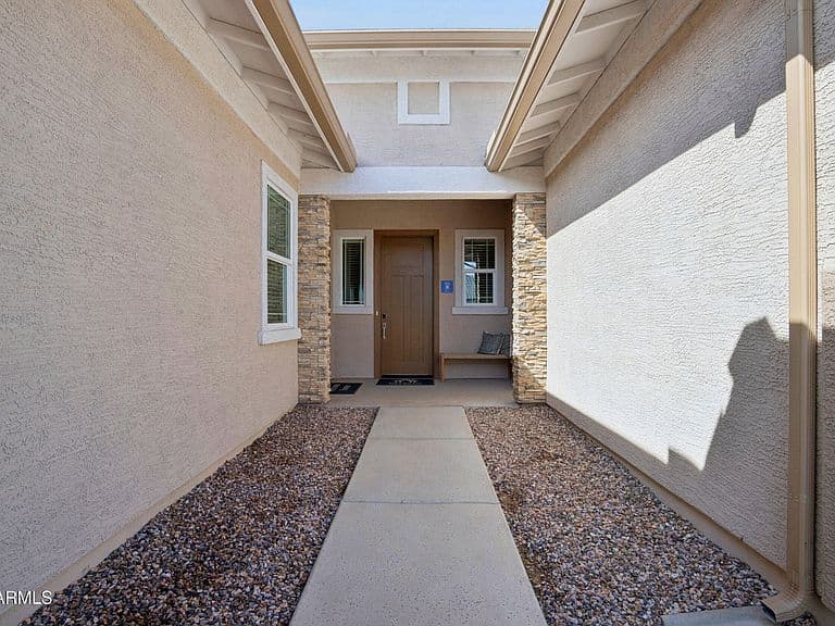 32380 N Cherry Street photo 4