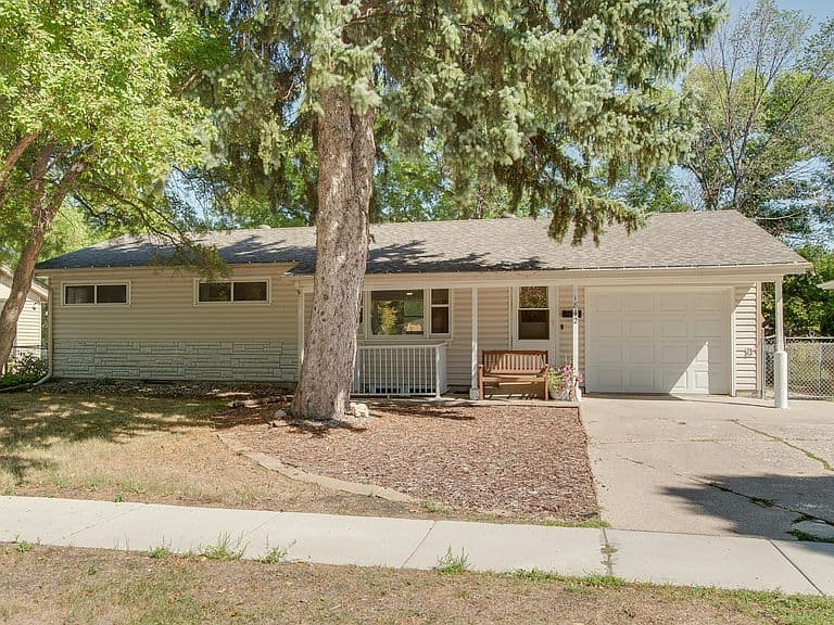 1842 15th St S photo 2