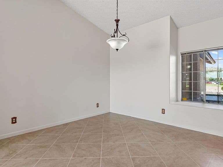 7137 S Pinon Drive photo 5