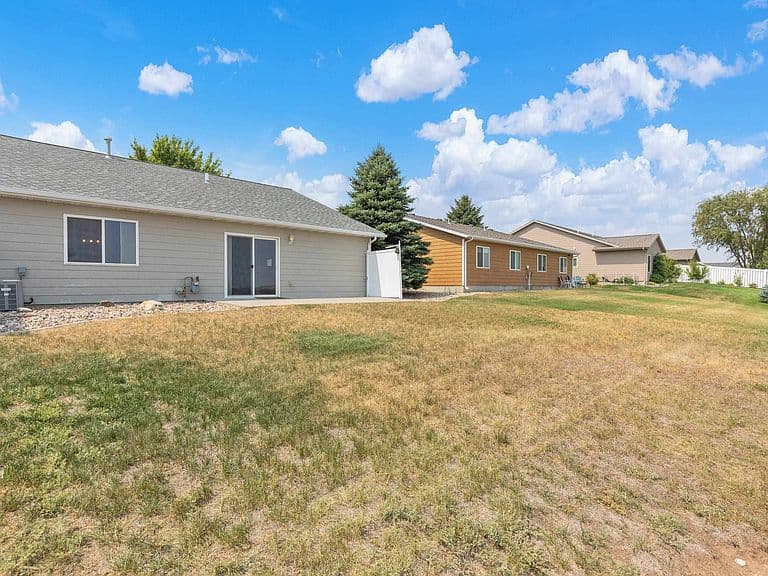 2524 Smith Ave photo 4