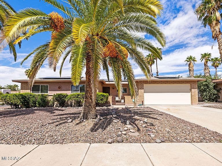 7551 E Camino Del Rio photo 4