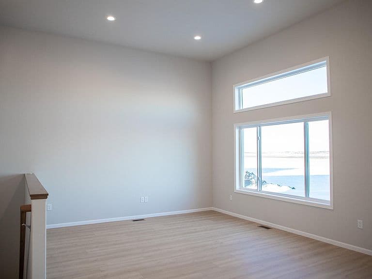 1187 Rachel Dr W photo 2