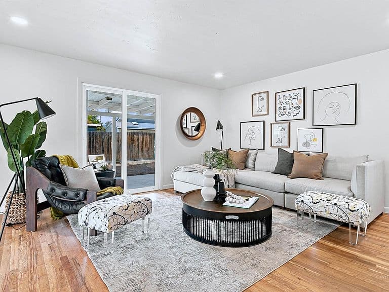 2904 W Malad St photo 4