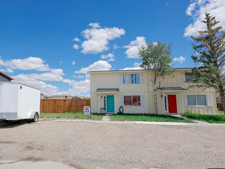 3280 Roosevelt Way APT A photo 2