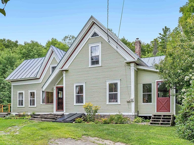 711 Scribner Road photo 4