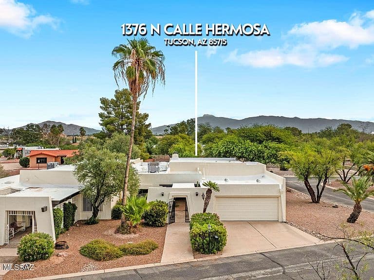 1376 N Calle Hermosa photo 2