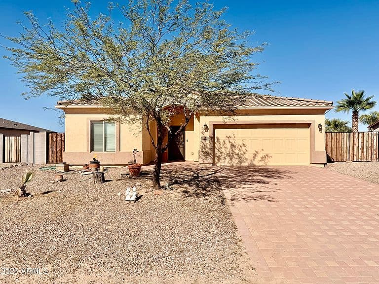 10346 W CAMELIA Drive photo 2