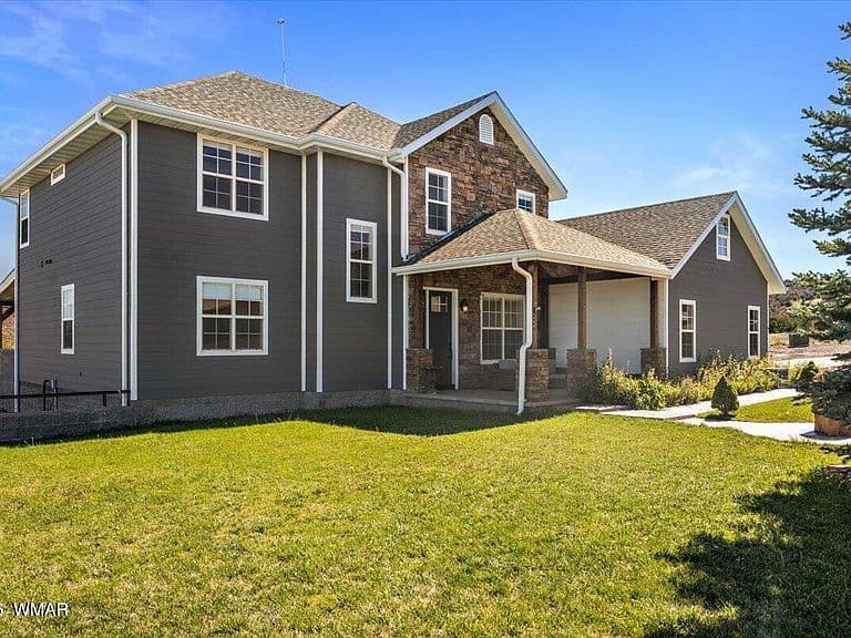 1243 S Skycrest Dr photo 5