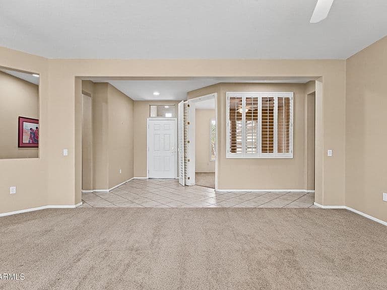18503 N SUNRAY Court photo 2
