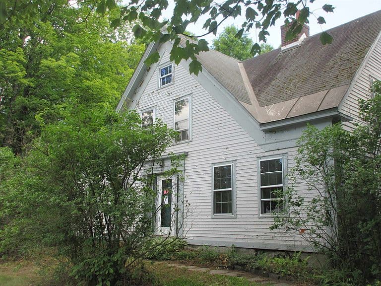 80 Winchester Road photo 4
