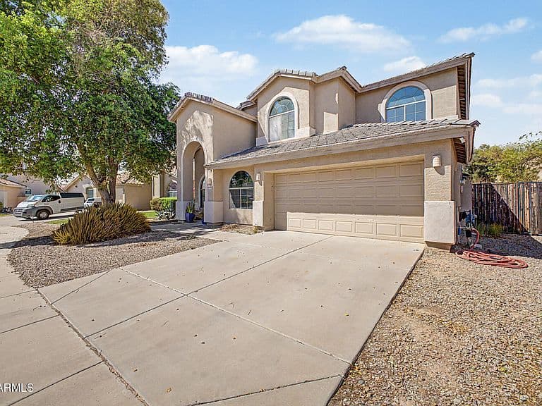 43632 W ASKEW Drive photo 3