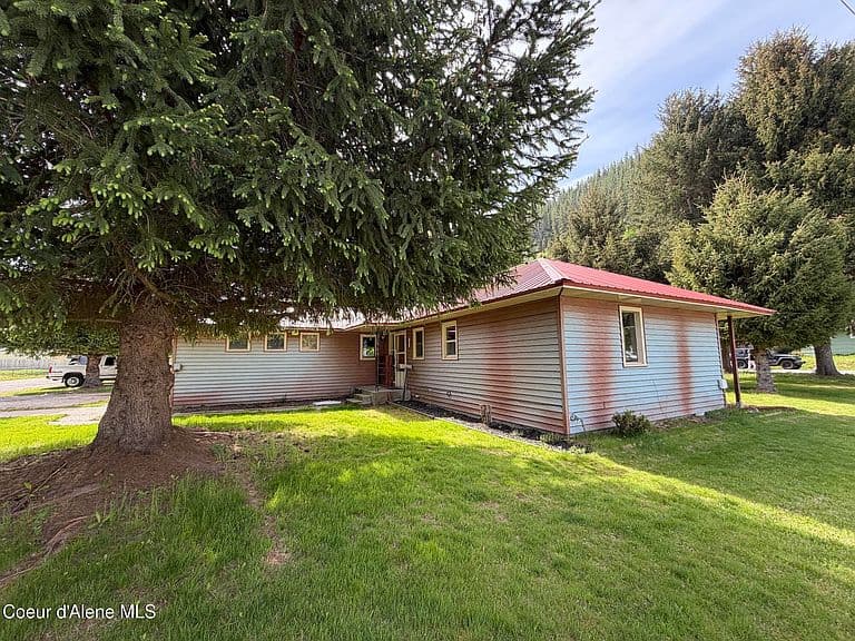 305 E Fir Ave photo 4