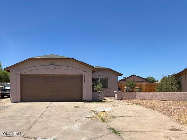 6910 W STATE Avenue photo 1