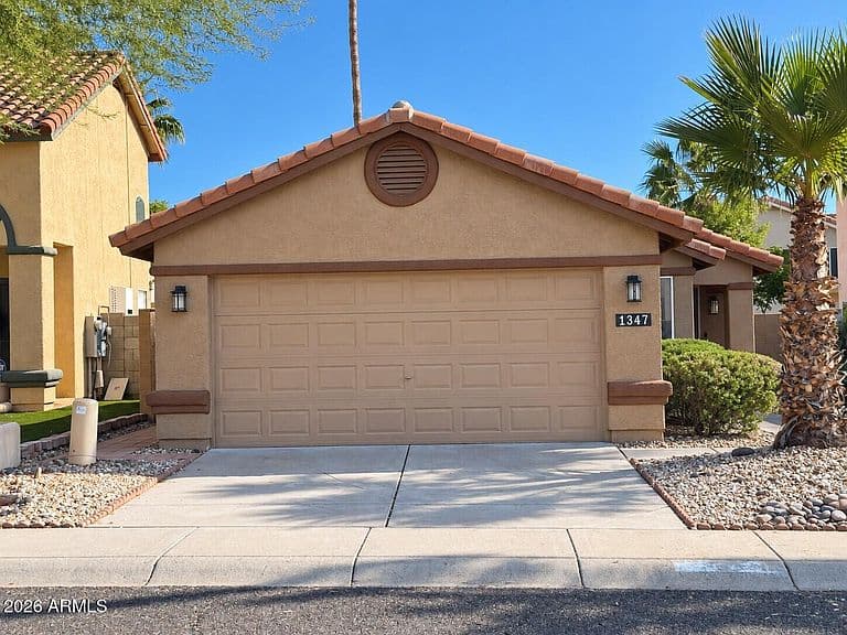 1347 E MURIEL Drive photo 1