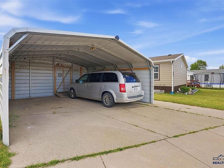 1332 Spearfish Mountain Ln photo 3