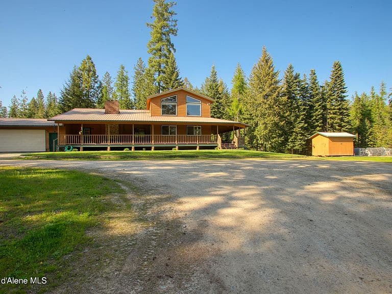 31582 E Hayden Lake Rd photo 3