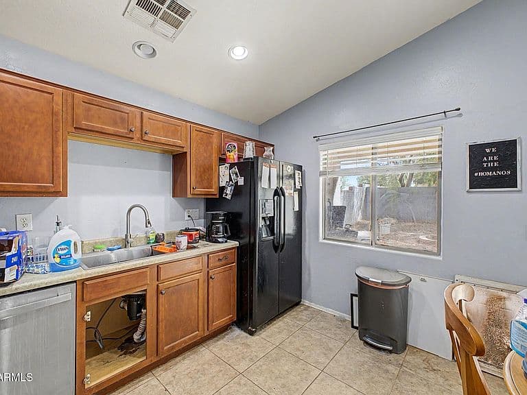 36781 W Mondragone Lane photo 3