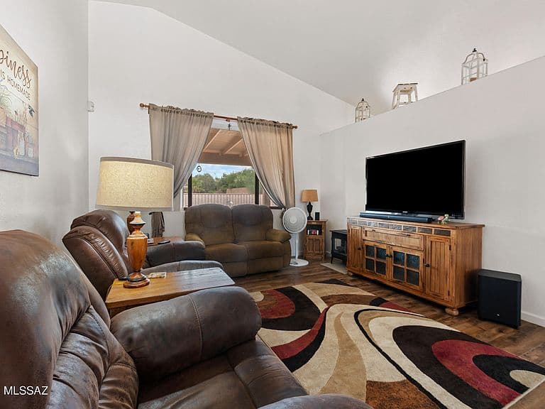 7548 S Samandari Ct photo 5