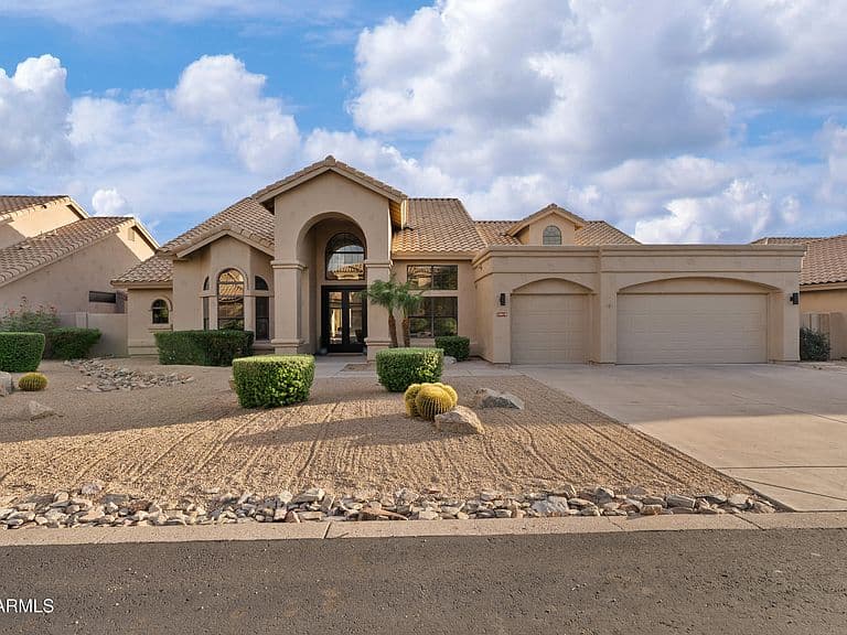 12515 E KALIL Drive photo 2